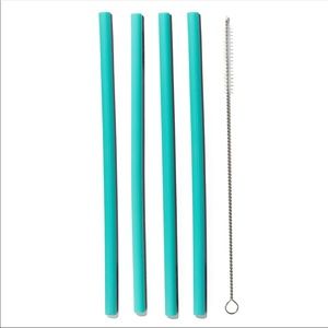 Silicone straws